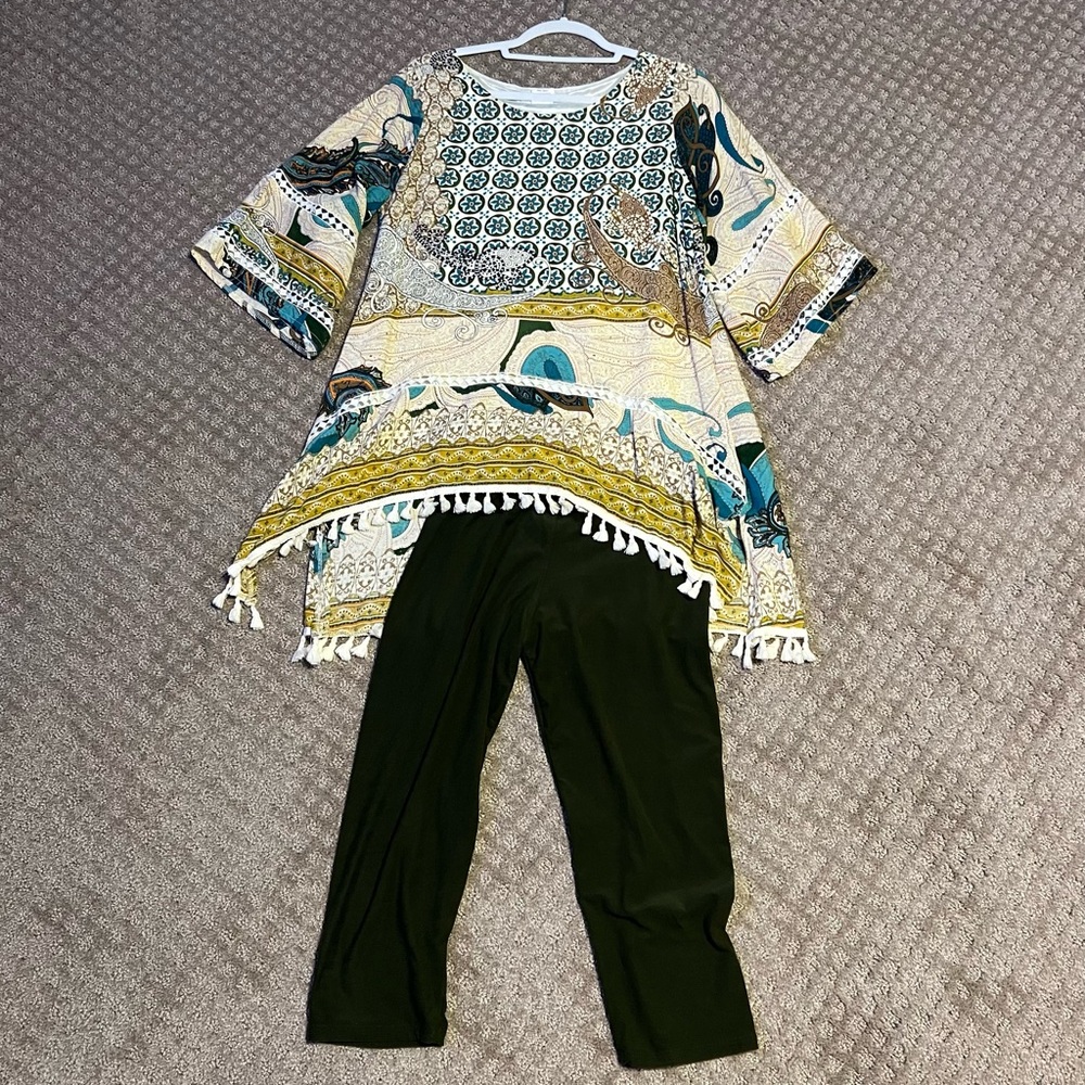 Paisley Vine Boutique Tunic and Legging Set
